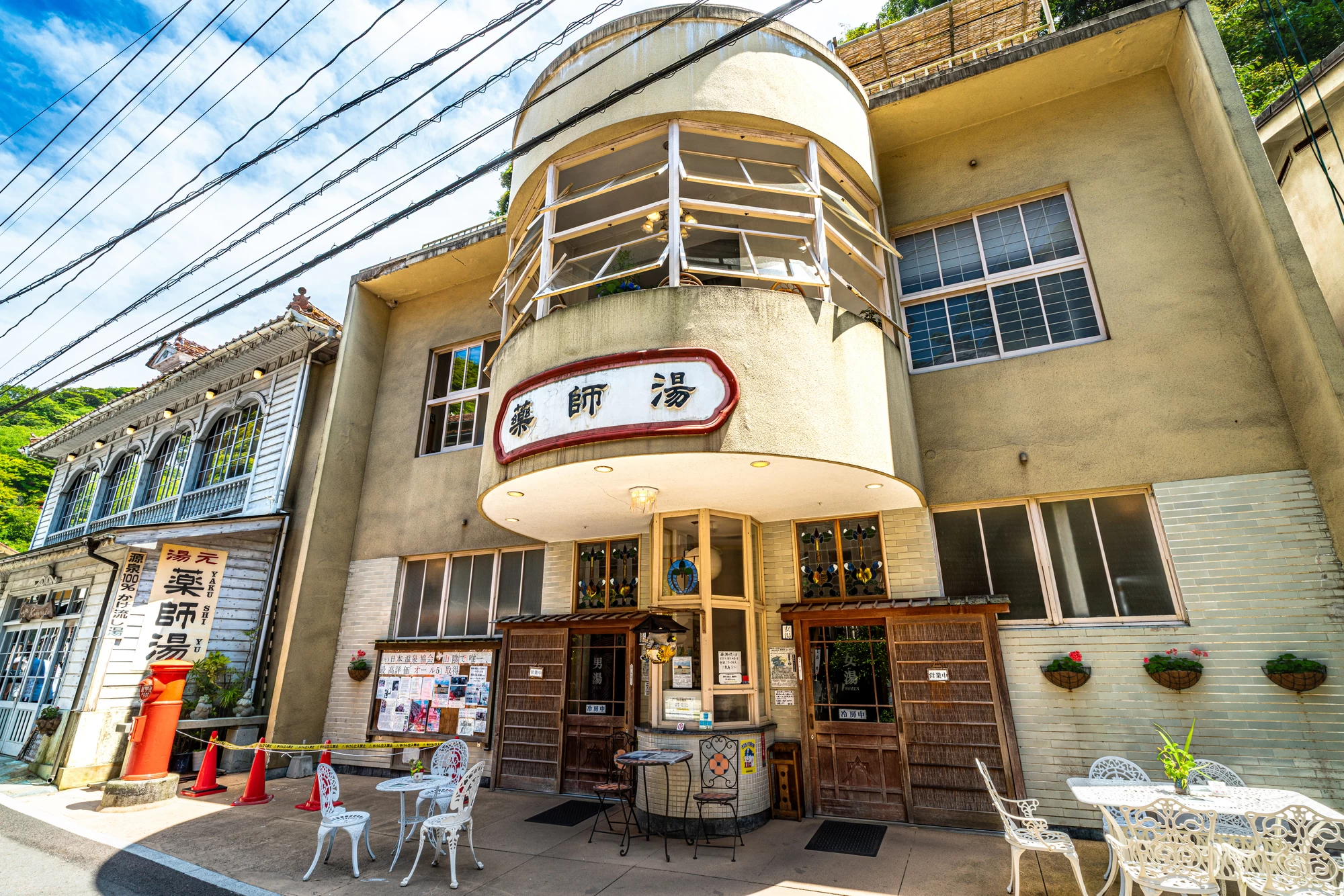【温泉津温泉】世界遺産の港町に湧く古湯｜島根観光完全ガイド  