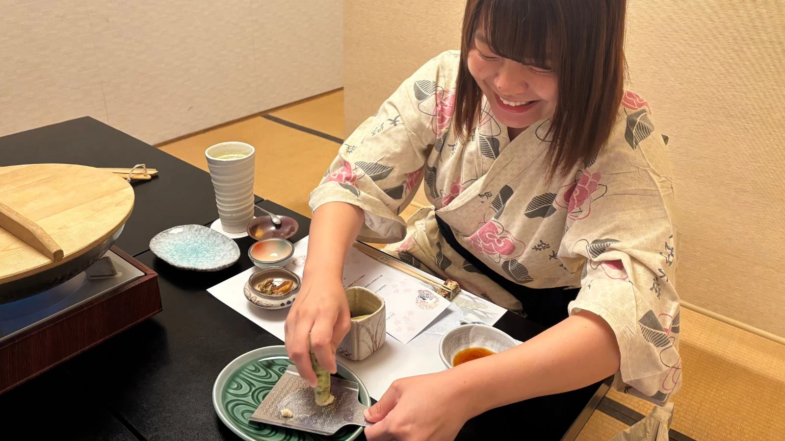 【静岡】“わさびが主役”の絶品料理と濃厚温泉に癒やされる。梅ヶ島温泉郷・大野木荘で育む、夫婦の温かなひととき