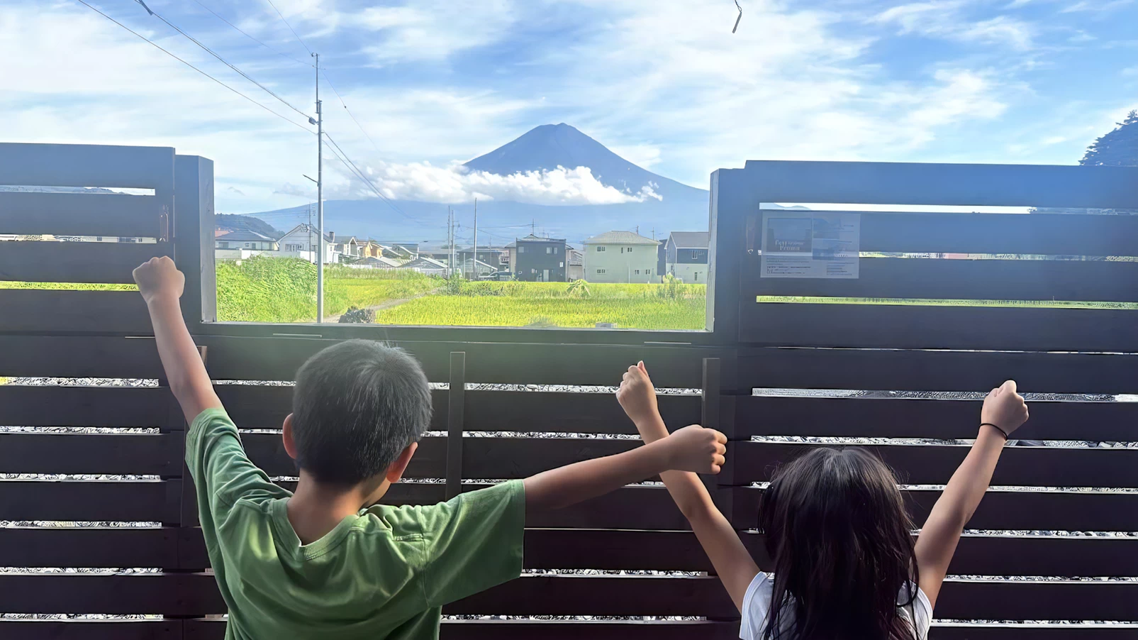 【山梨】河口湖の宿・一棟貸しの別荘「Villa Orange Cabin」で富士山を眺めながら過ごす家族4人旅
