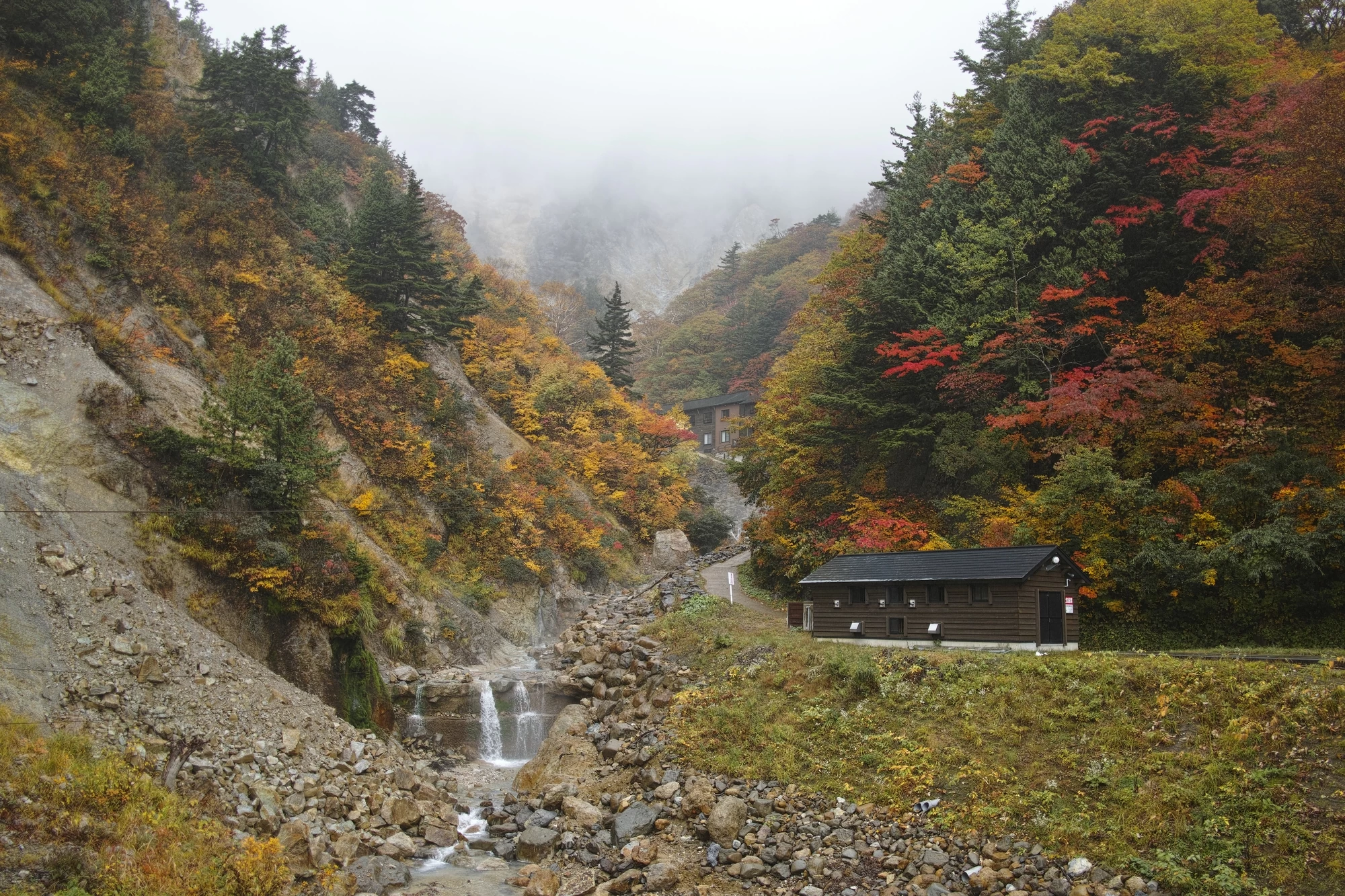 秋の姥湯温泉