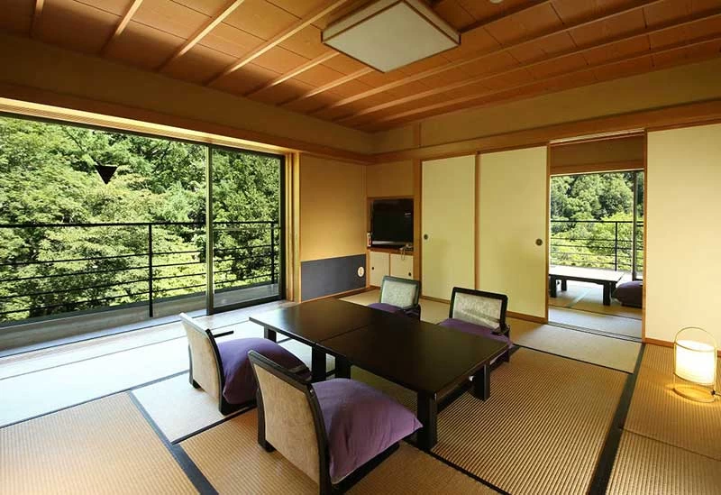 角部屋和室12.5＋8帖タイプ