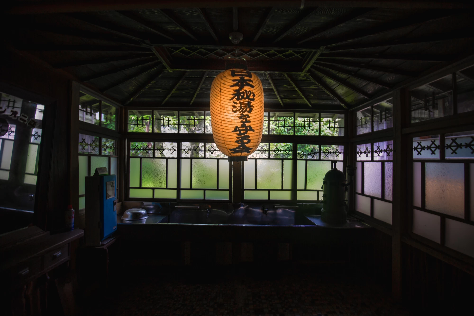 日本秘湯を守る会の提灯