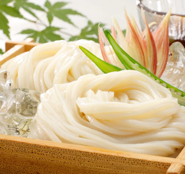 ご贈答用特別化粧箱　半生熟成讃岐うどん　琴線（6人前）