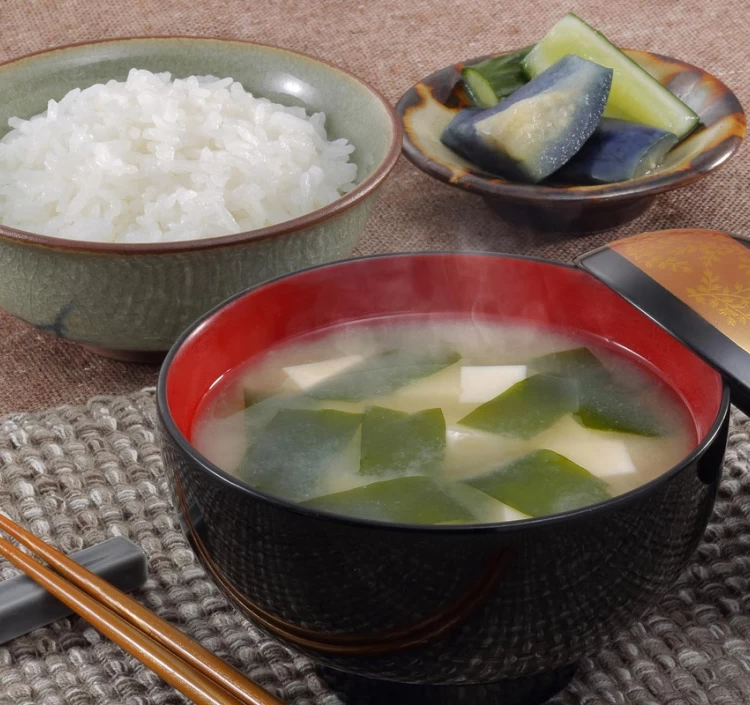 【201】わかめ 400g（200g×2袋） 冷蔵