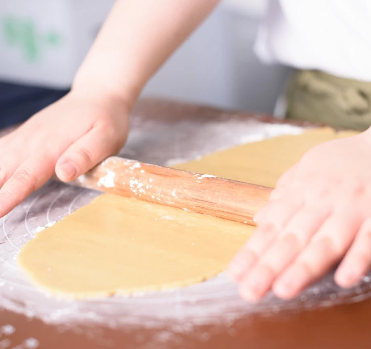 小麦粉の粗さ、生地の厚さにこだわり抜いた