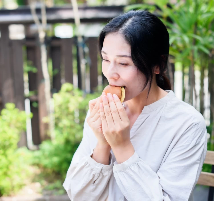 ころんとまあるいどら焼きはおやつ時間にもぴったり