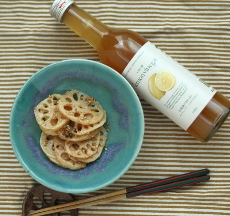 瀬戸田レモンビネガー (100％ストレート300ml　無添加) 1入り【JapanBrandcollection2024,2025日本の贈答品100選】