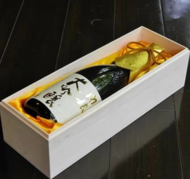鑑評会出品用　関娘　大吟醸原酒　720ml（木箱入）