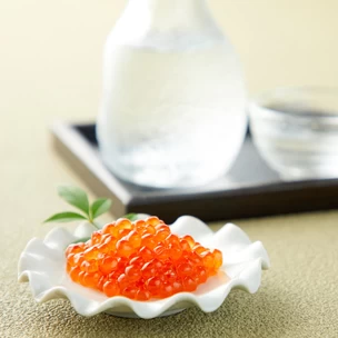 北海道産天然秋鮭卵 歯舞昆布醤油使用いくら醤油漬