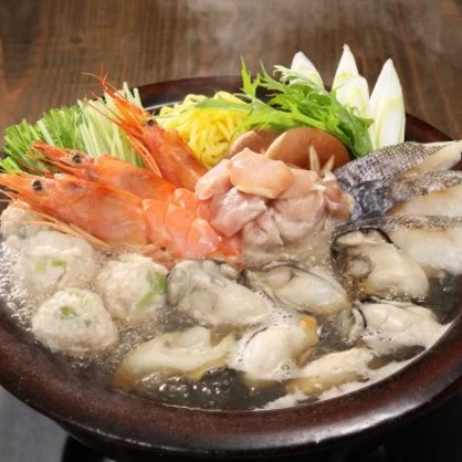 薩摩灘産牡蠣鍋セット(知床どり入り)(醤油スープ) (3〜4人前)