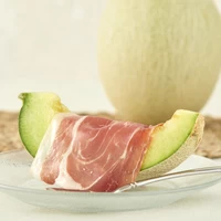 山形県産「庄内メロン」２色食比べセット2.5kg（赤肉青肉各１玉入り） サムネイル