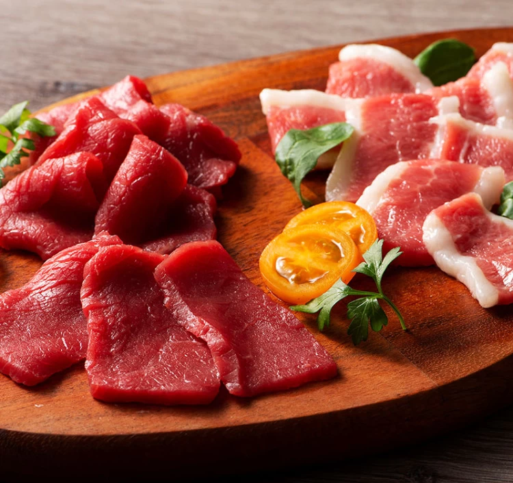 ふじ馬刺し上赤身・フタエゴ食べ比べセット