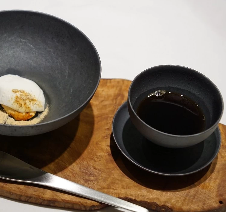 NUOVO　ゆるりカップ　（茶托付）