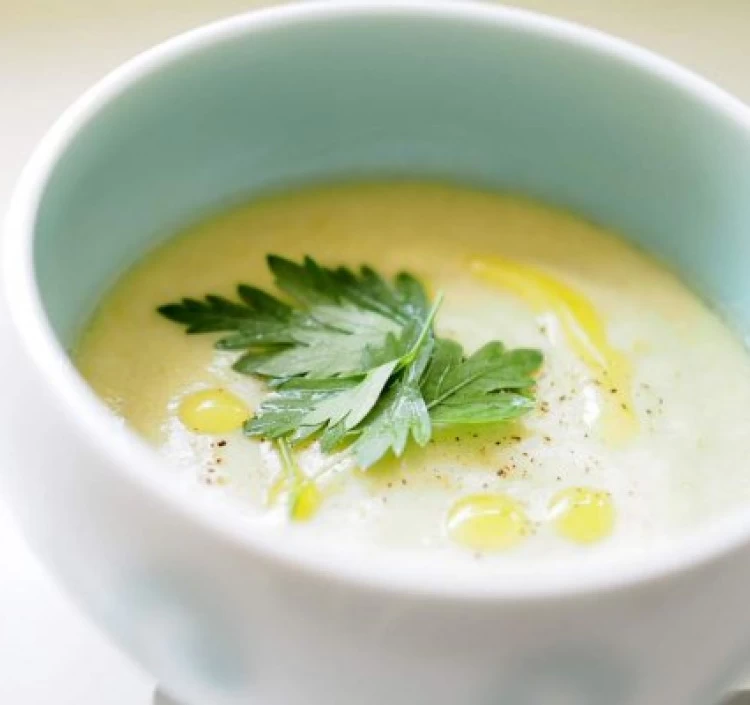 かけわけ唐草文　ゆるり丸碗