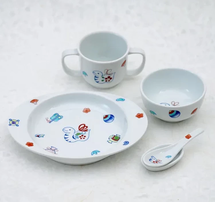 こどものうつわ 2025 限定モデル 『 干支 宝尽くし(巳)」』(木箱入)