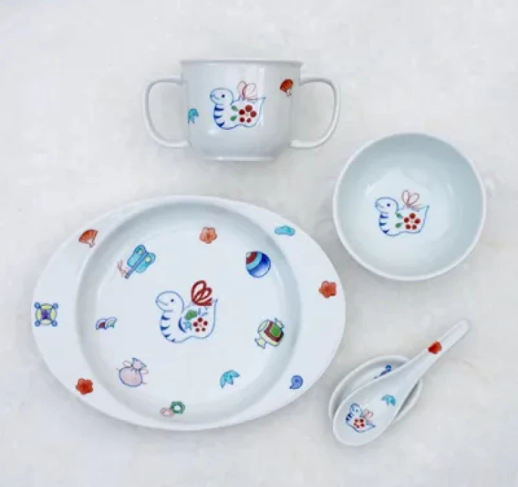 こどものうつわ 2025 限定モデル 『 干支 宝尽くし(巳)」』(木箱入)