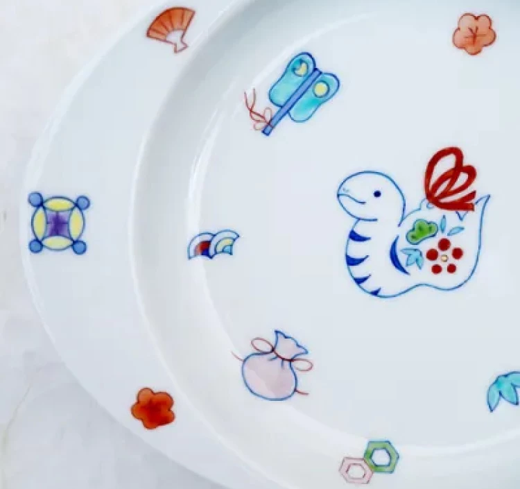 こどものうつわ 2025 限定モデル 『 干支 宝尽くし(巳)」』(木箱入)