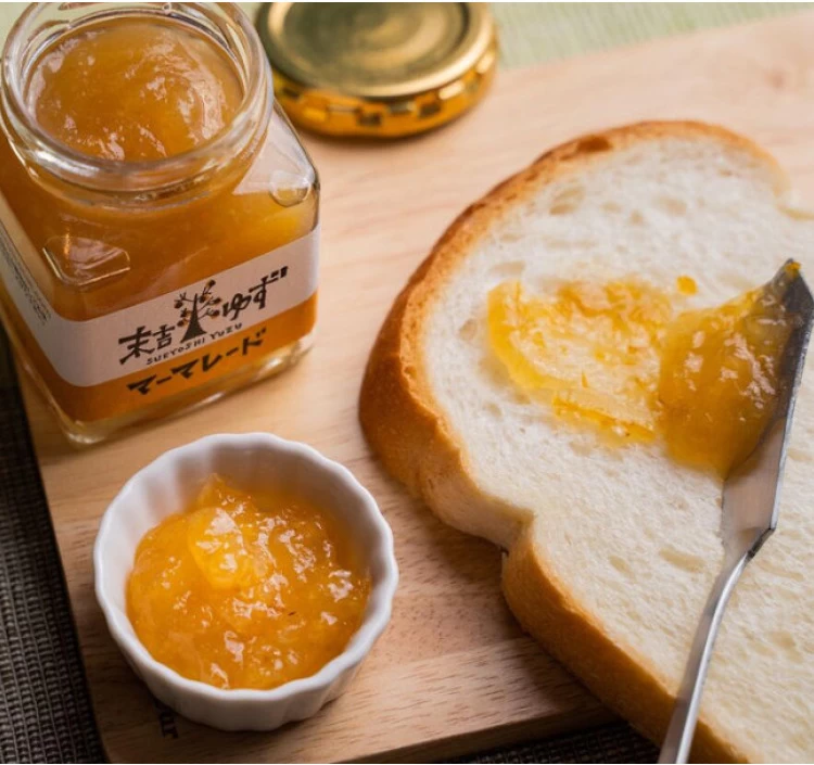 ゆずジャム(ゆず皮・内皮をじっくり炊きこんだ風味豊かなジャム)