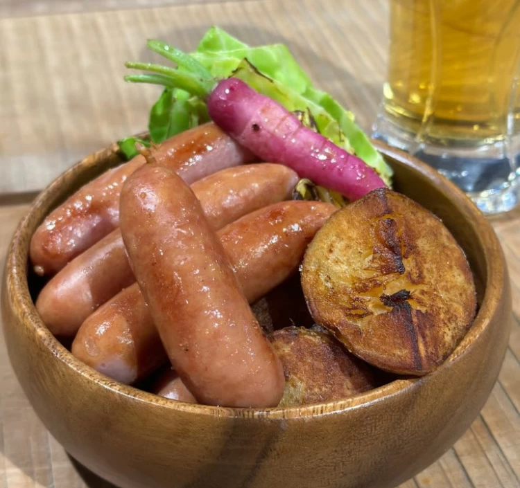 【冷凍】肉屋のオリジナルウィンナー８Ｐ