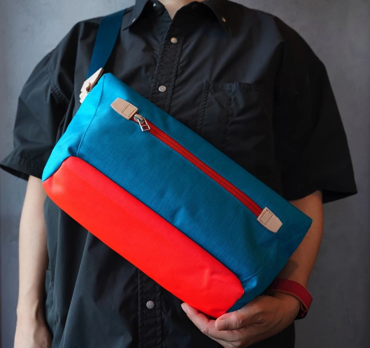 スリングバッグ(ステアーズHK)FURIKAKE別注・ターコイズ