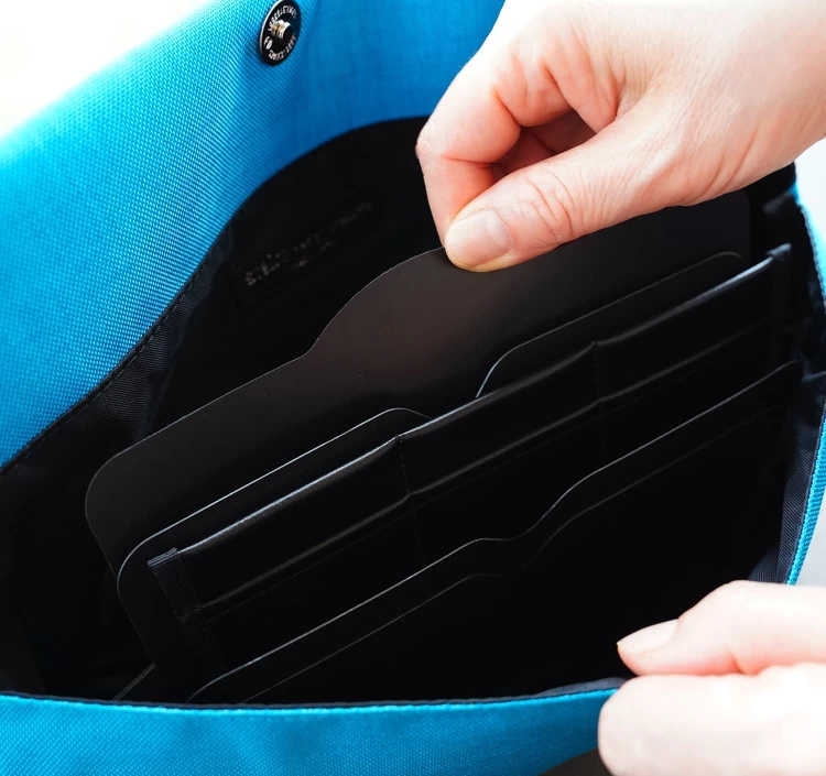 スリングバッグ(ステアーズHK)FURIKAKE別注・ターコイズ