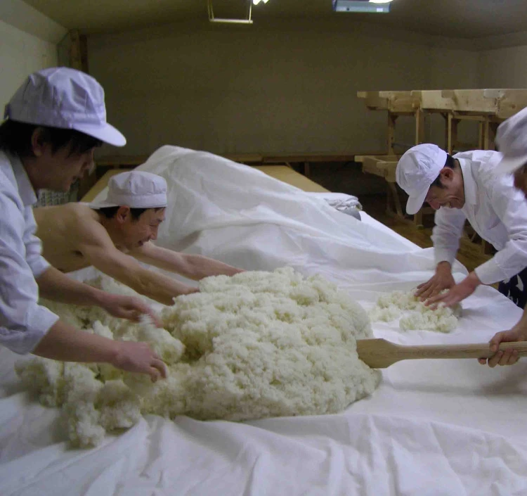 八鶴　超辛純米酒　剛酒