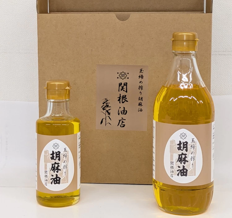 玉締め搾り胡麻油 卓上ビン