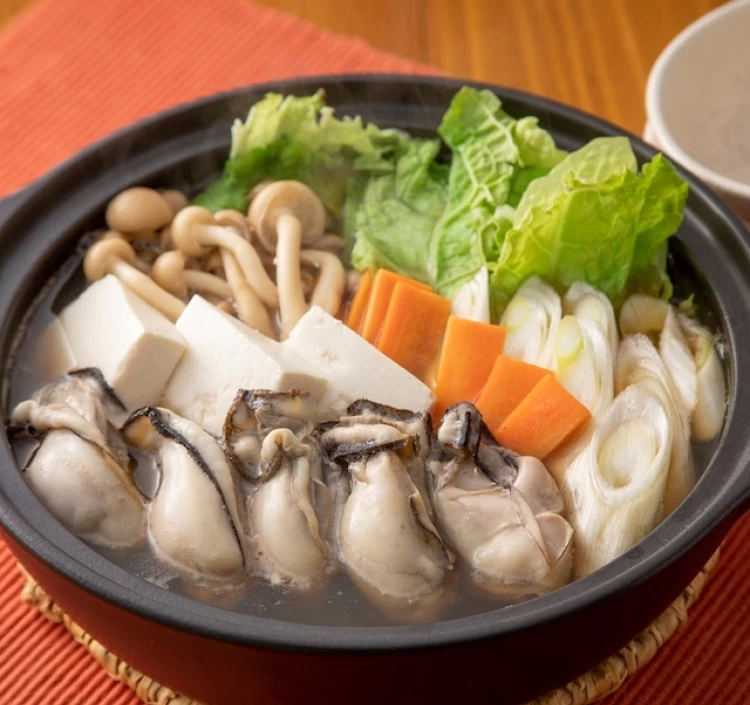 マメサイズ 小箱（約3kg）｜北海道仙鳳趾産 殻付き牡蠣「昆布の森の牡蠣」