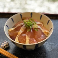 宮津の海鮮丼をご自宅で味わえます。