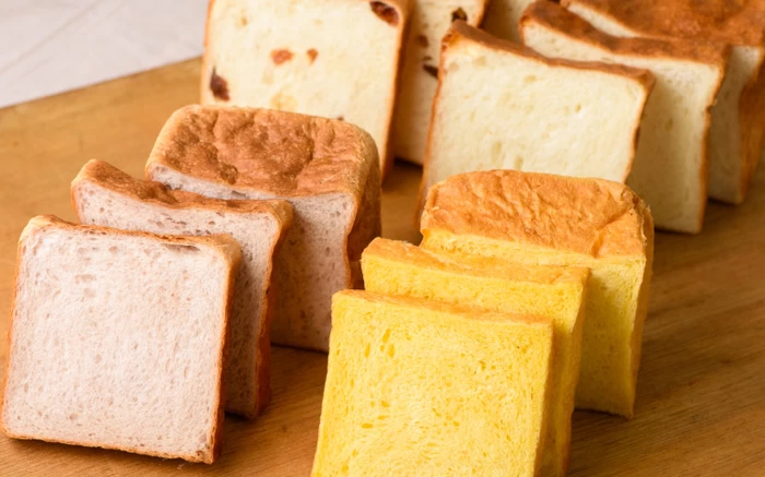 4種のキューブ食パン