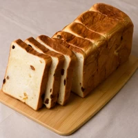 高級食パン　レーズン サムネイル