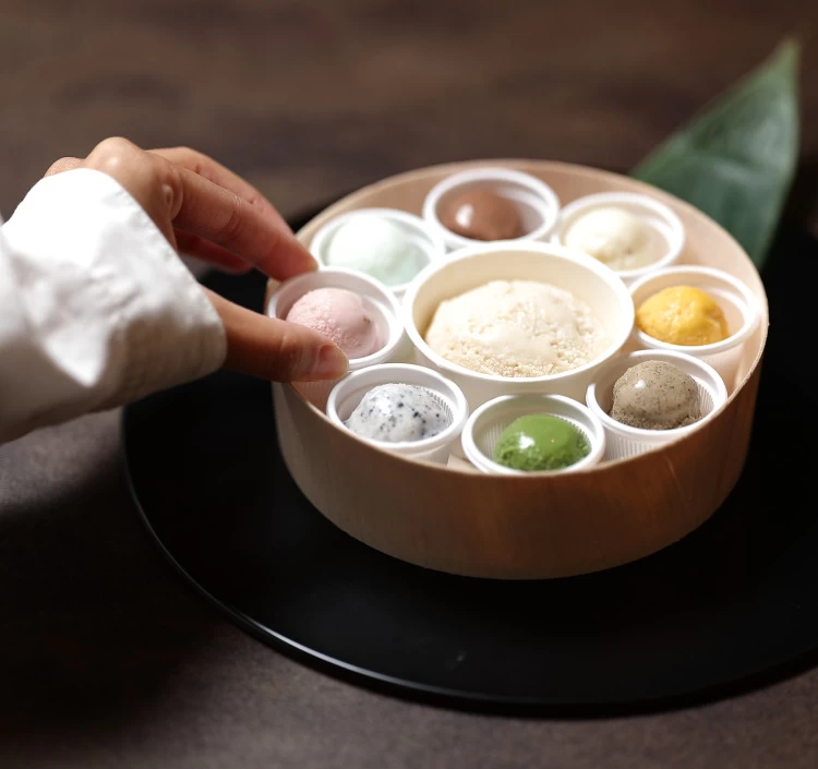 「絢爛 百万石ジェラート」9個入り (送料無料)