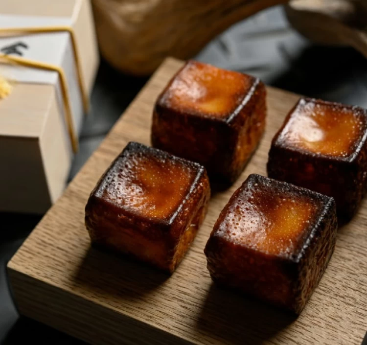 【熨斗紙包装】キュービックカヌレ・庭園ティラミス 各2箱セット