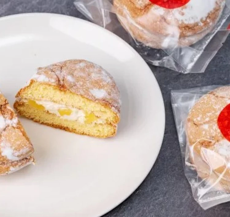 ブッセ　１０個入　（リンゴ・塩）