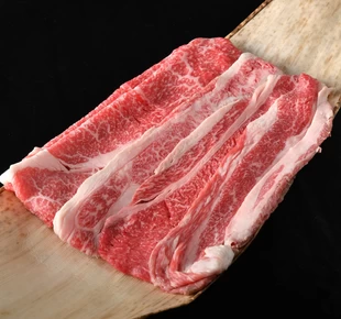 松阪牛 すき焼き肉／焼肉用 スライス肉 【モモ・外モモ・バラ・前バラ】（500g）