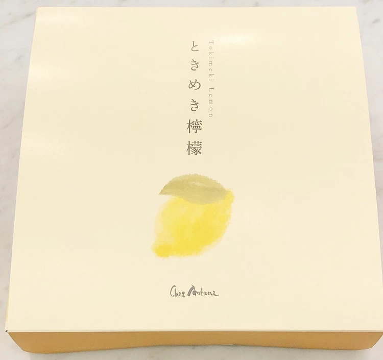 10個入りの紙箱の写真