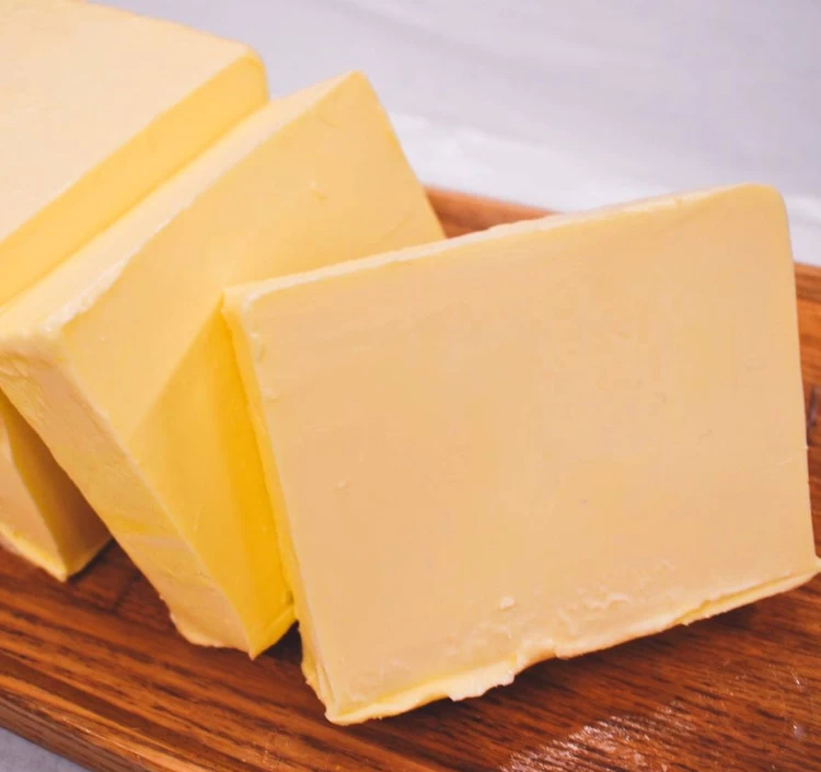 国産フレッシュバター100％使用