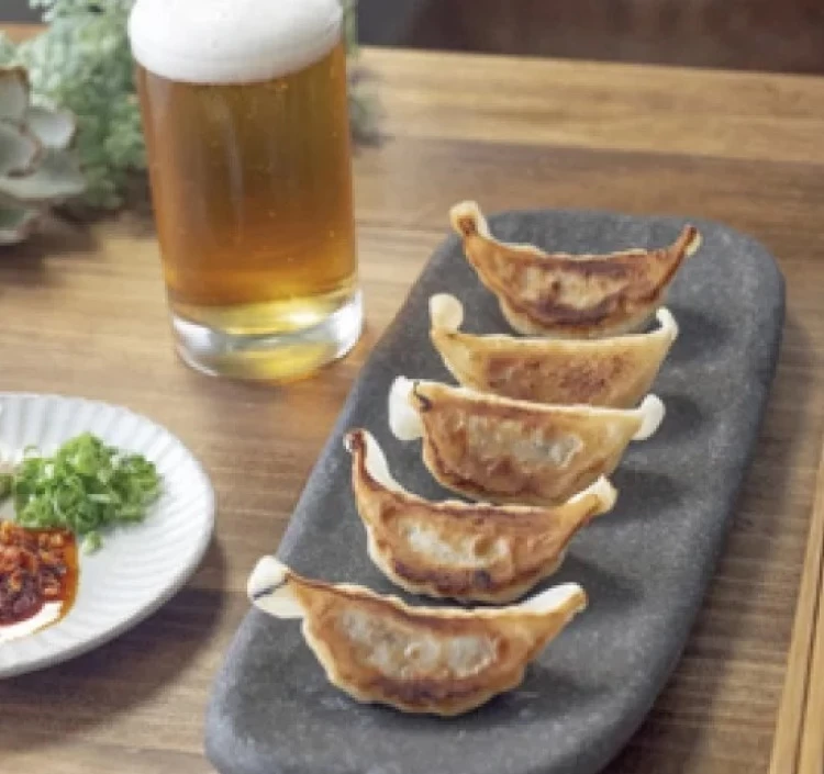 みんな大好き『カレーぎょうざ』