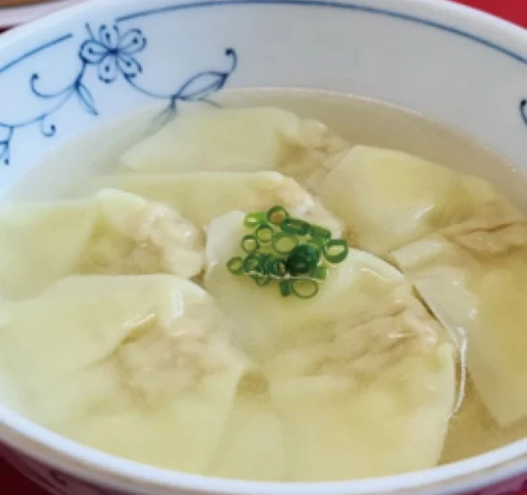 アレンジいろいろ楽しめる『肉ワンタン』