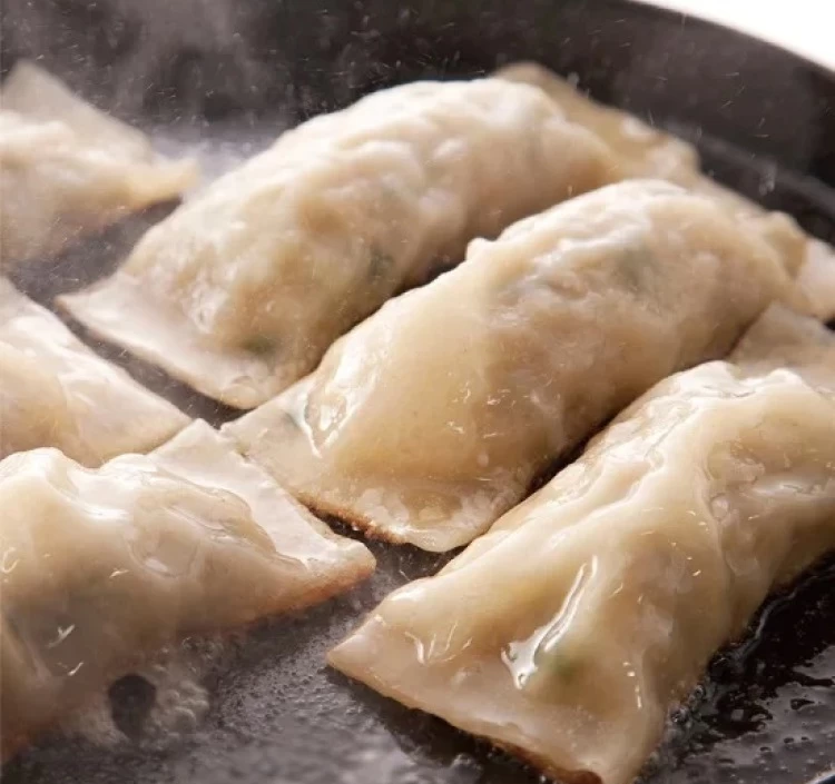 ほたるの里れんこん棒餃子