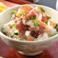 うお吟海鮮丼「恵びす丼」の素５食セット サムネイル