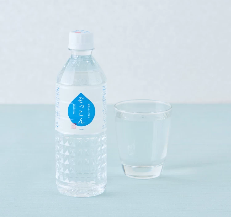 四国カルスト天然水 ぞっこん 500ml 1ケース(24本入り)＞｜水をお
