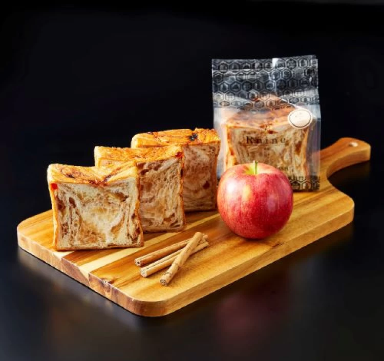 甘熟蜜りんごとシナモン