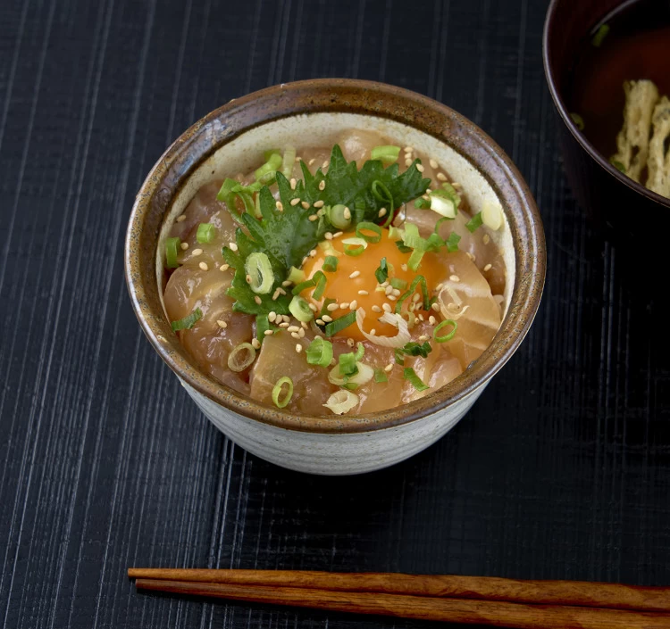 鯛の漬け丼