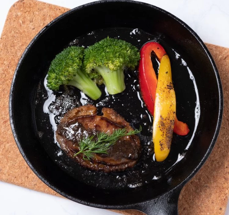 【冷凍】冷凍あわび 殻付き ５００ｇ