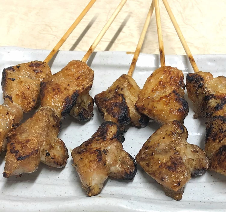 炭火焼ぼんじり串(塩)