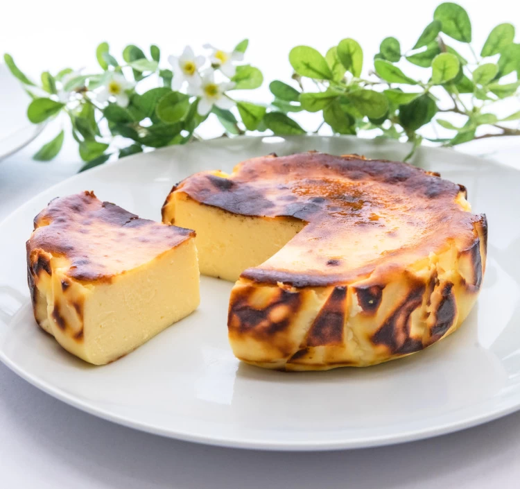 【セット】茨木バスクチーズケーキホール「プレーン、抹茶」:φ12cm