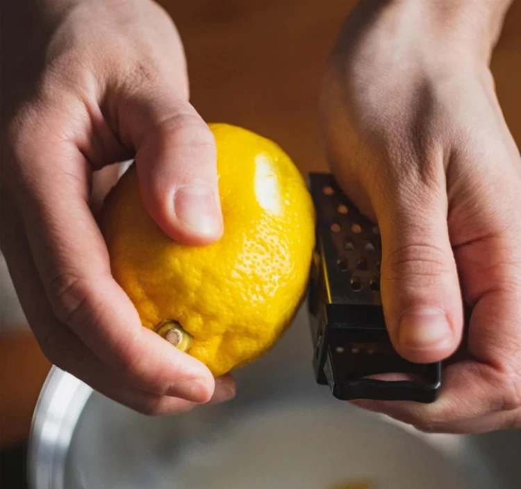 国産 非加熱 生はちみつ LEMON ZEST & HONEY (110g)