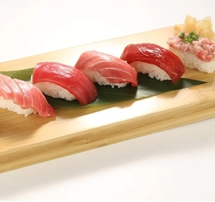 天然マグロ詰め合わせ　中トロ・赤身　3種