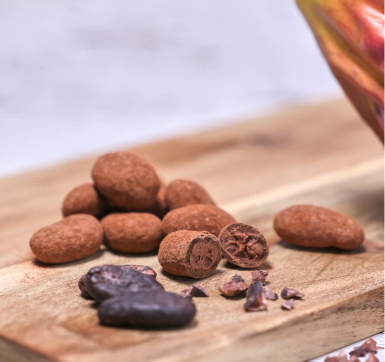 カカオだま ダークチョコレート＆ローカカオ豆 低温仕込み発酵カカオ豆使用 68g